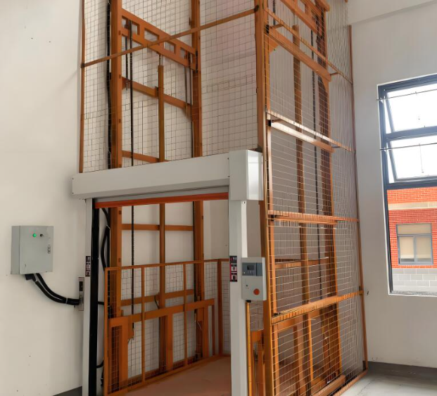 长白升降货梯是特种设备码