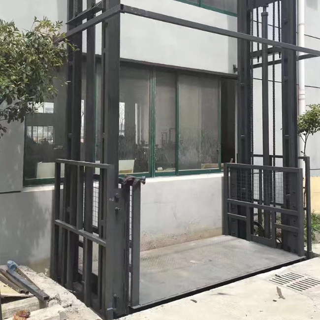 长白5吨室外升降货梯